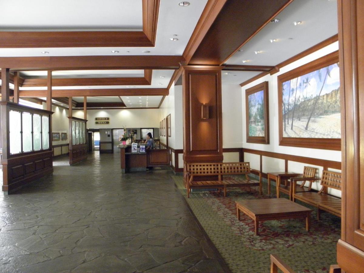 Cozy Waikiki Getaway, Stroll To Beach With Free Parking Хонолулу Екстериор снимка